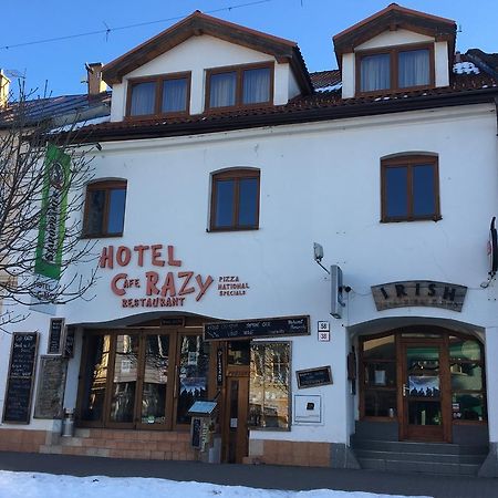 Hotel Cafe Razy Poprad Exterior foto